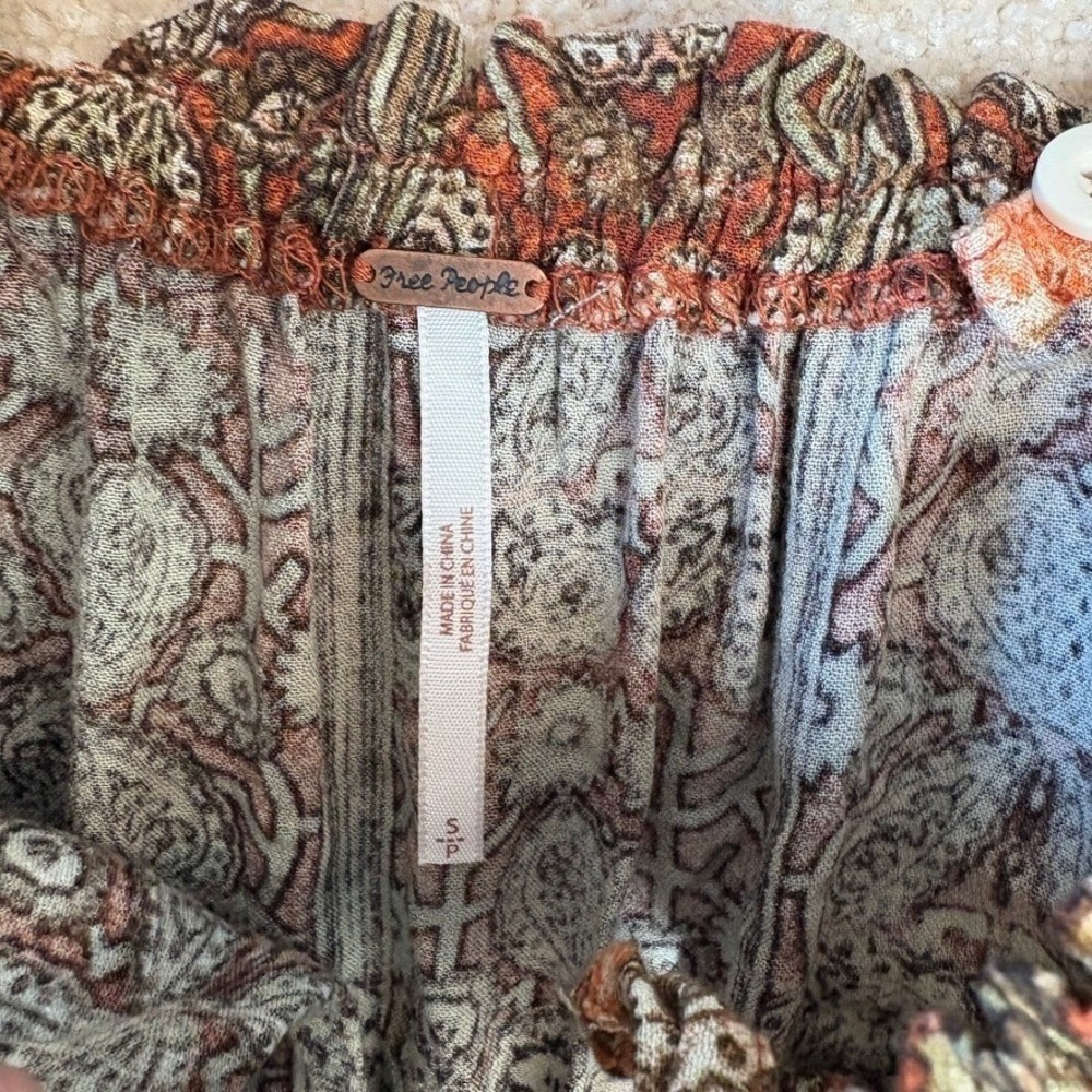 NWT FREE PEOPLE Romper Women's‎ Small Boho Paisley Bell Sleeve - Picture 9 of 12